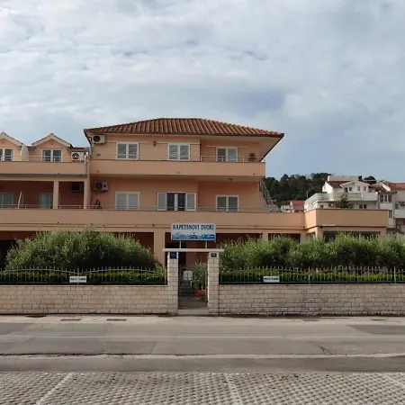 Apartment Kapetanovi Dvori
