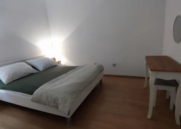 Kapetanovi Dvori