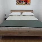 Kapetanovi Dvori *