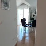 Kapetanovi Dvori *