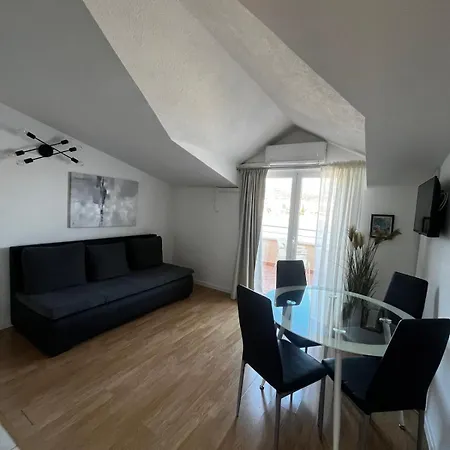 Kapetanovi Dvori Апартаменты *