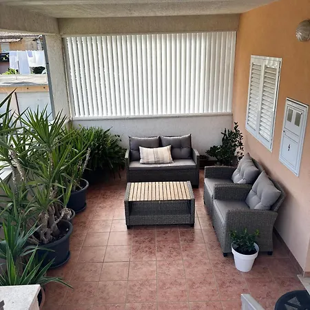 Kapetanovi Dvori Апартаменты *