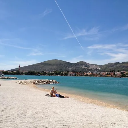 Kapetanovi Dvori *