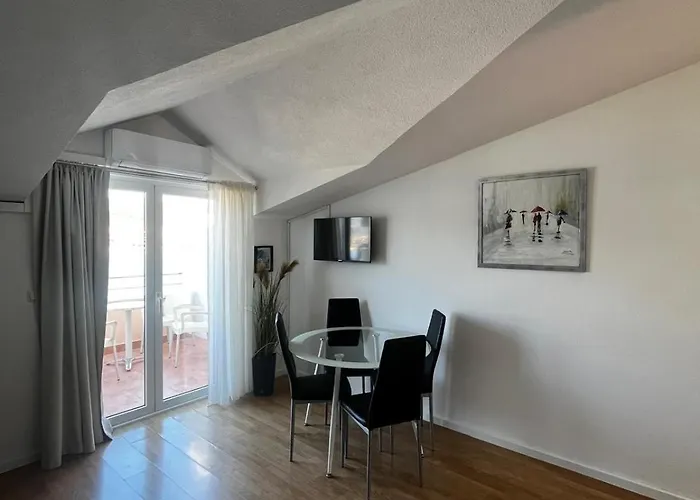 Kapetanovi Dvori Διαμέρισμα