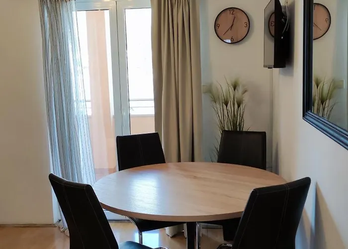 Διαμέρισμα Kapetanovi Dvori Τρογκίρ