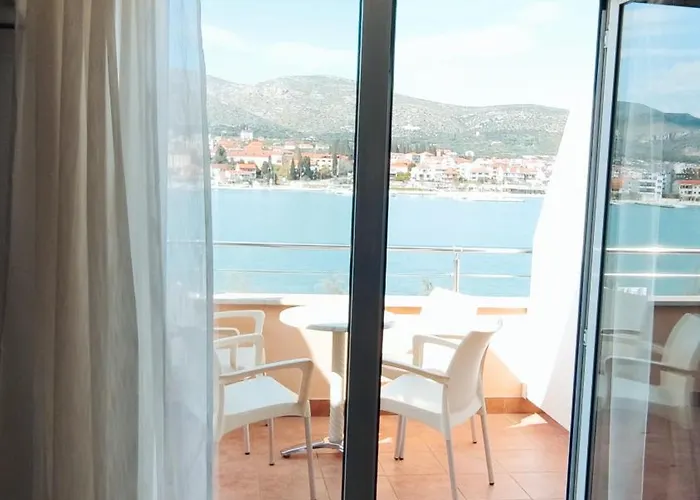 Kapetanovi Dvori Διαμέρισμα