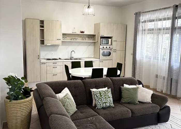 Kapetanovi Dvori Διαμέρισμα