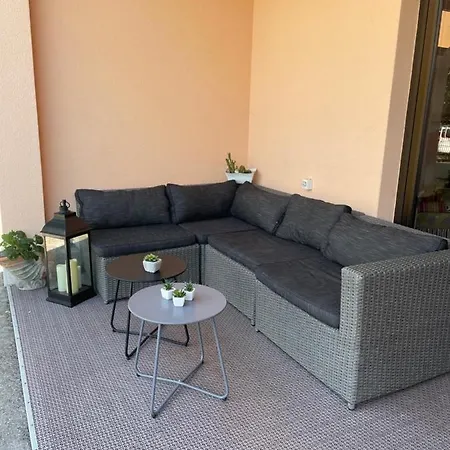 Kapetanovi Dvori * トロギール